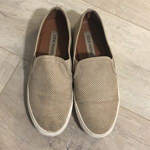 Steve Madden Slip Ons